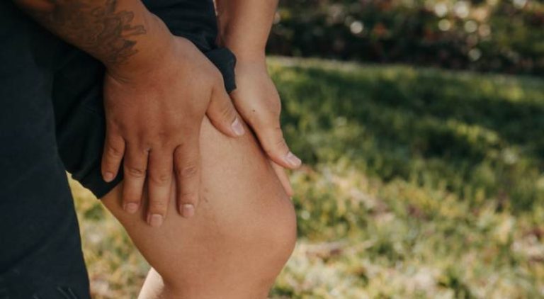 Jambes gonflées : quels remèdes naturels utilisés ?