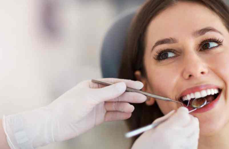 dent cassée : que faire en attendant le dentiste ?